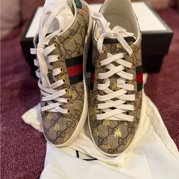 Gucci Monogram Sneakers with Red and Green Stripes - Picture 2 of 6